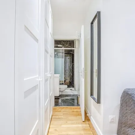 Magnifique Studio Parc Monceau Apartment *