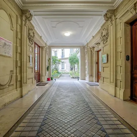 Apartment Magnifique Studio Parc Monceau Paris