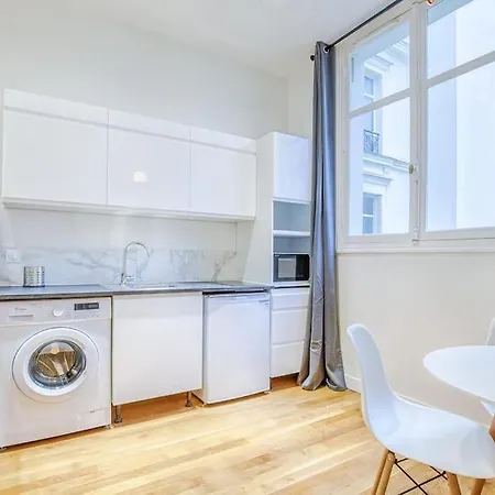Apartment Magnifique Studio Parc Monceau Paris